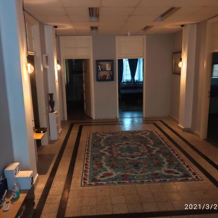 Huge Apartment Near To Bahai Garden Haifa Esterno foto